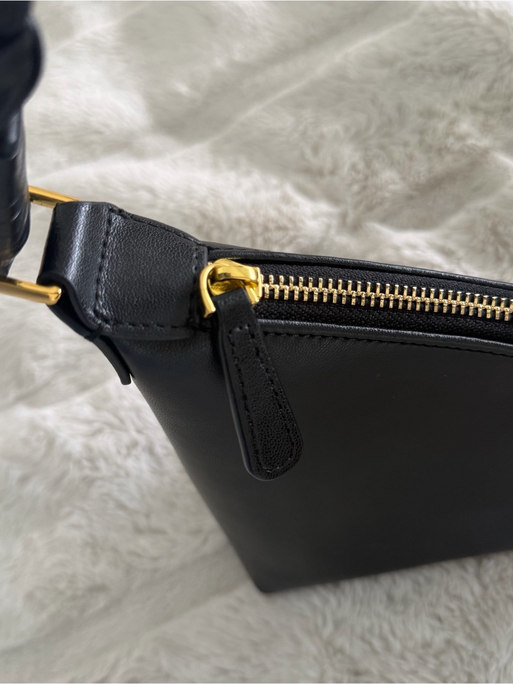 Aupen Nirvana Noir Black Leather Shoulder Bag with Braided Strap - Picture 6 of 7